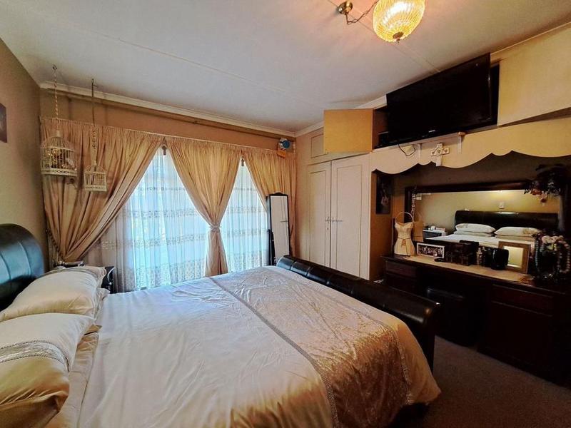 To Let 5 Bedroom Property for Rent in Potchefstroom North West